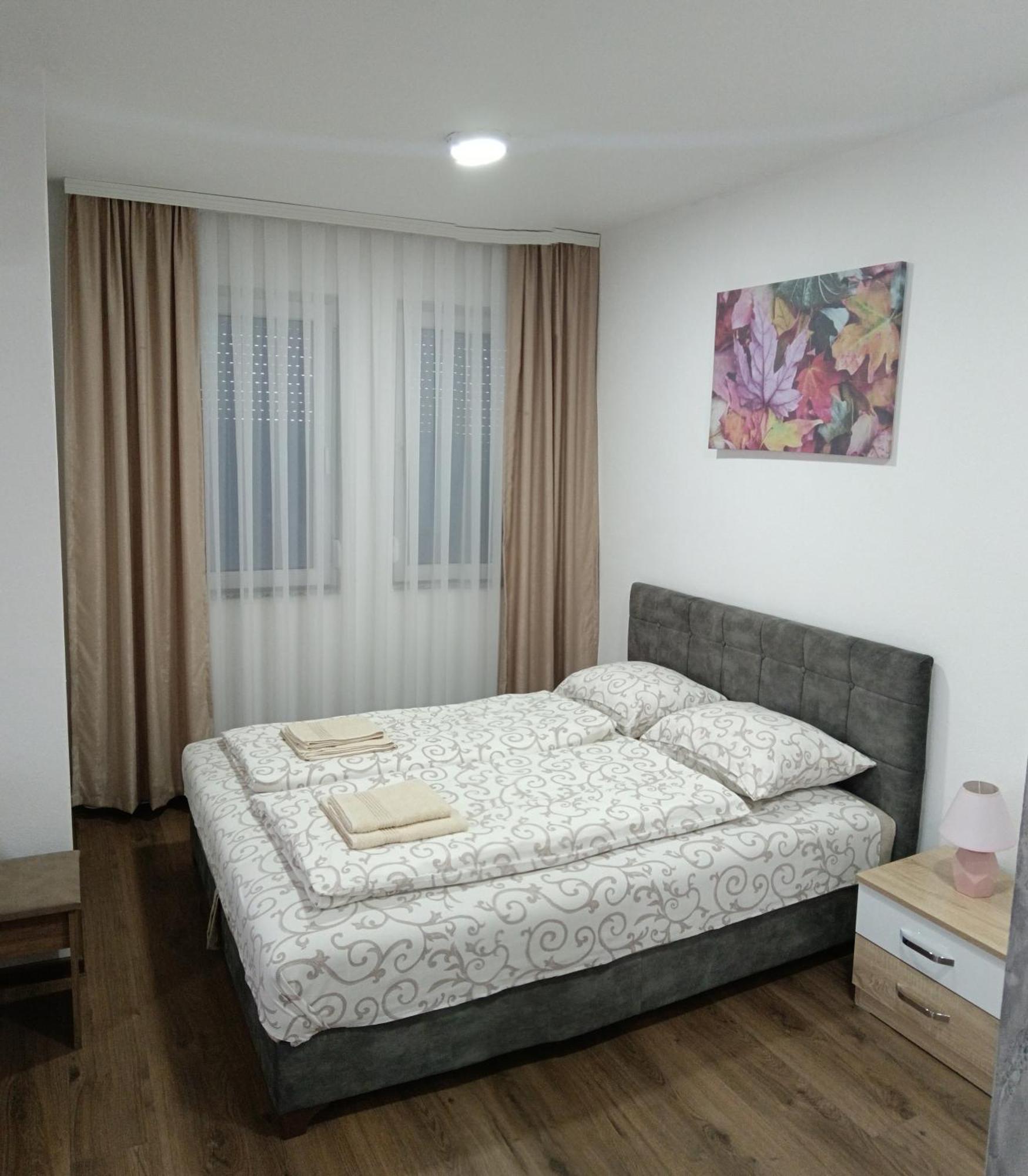 Apartmani Centar Sjenica Esterno foto